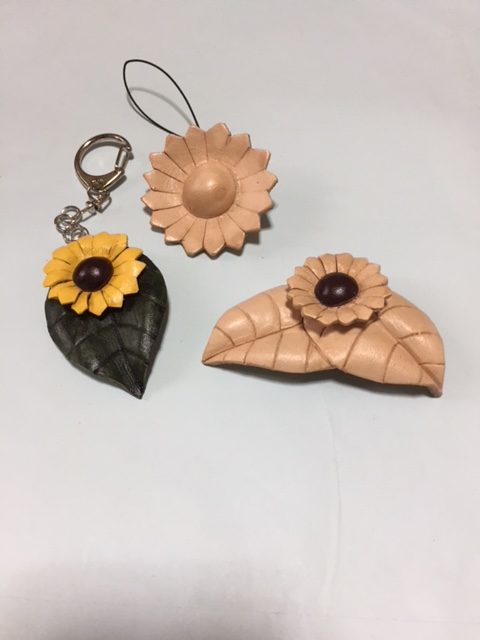 革小物作り